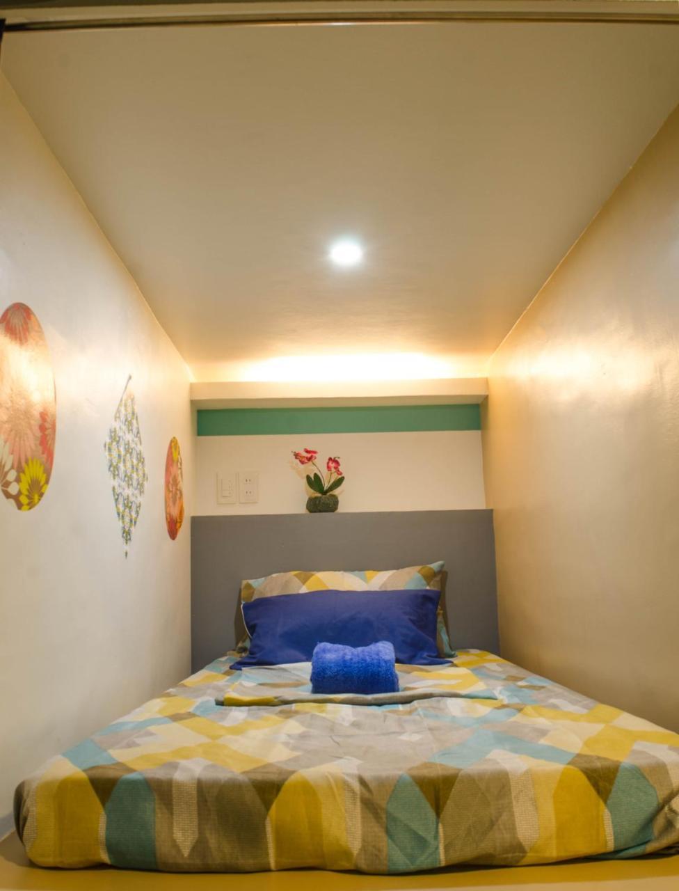 Napsule Suites Davao City Esterno foto